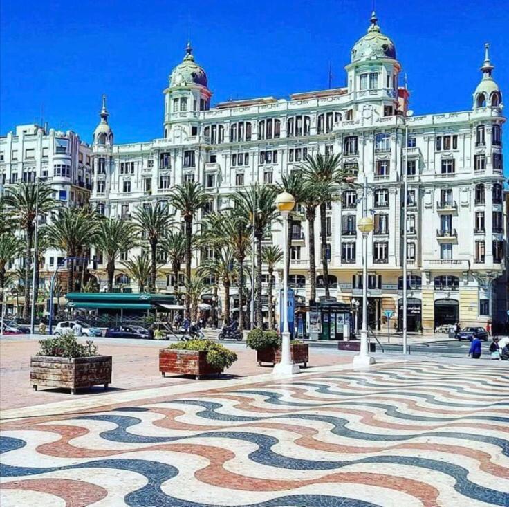 Alicante Centre ,Plage Et Quartier Anime,Wifi ,Climatisation Exterior foto